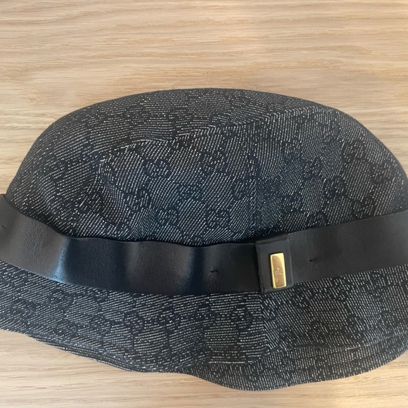Gucci denim canvas monogram GG bucket hat - black / gray - Picture 2 of 3